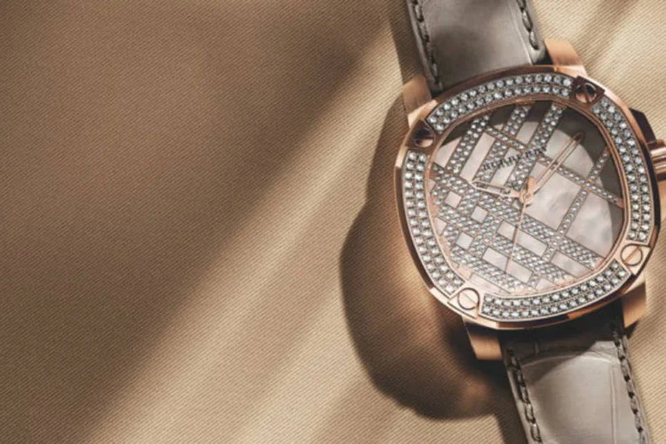 
	The Britain Icon Check for Women: pe&ccedil;a s&oacute; ser&aacute; vendida sob encomenda em lojas Burberry
 (Divulgação)