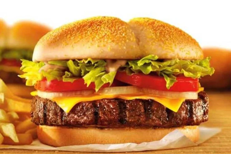 
	Sandu&iacute;che BK Picanha, criado pelo Burger King especialmente para o Brasil: iniciativa para incrementar menu premium
 (Burger King/Divulgação)