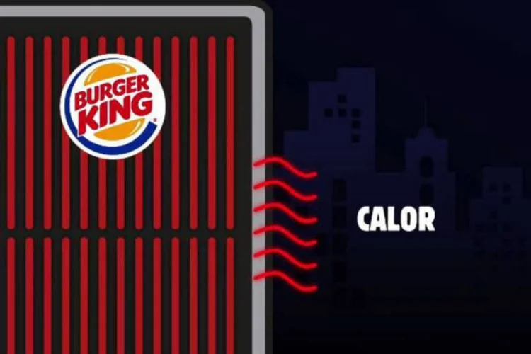 
	Campanha Burger King: an&uacute;ncios t&ecirc;m o cheiro do Whopper e fuma&ccedil;a de verdade
 (Reprodução/AdNews)