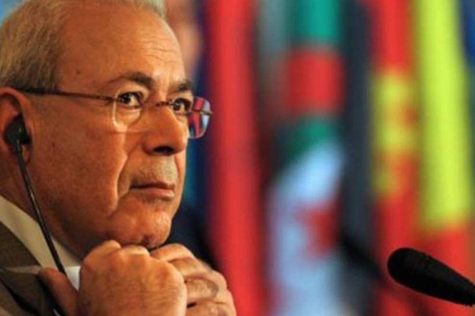 Oposição síria pede ajuda internacional concreta