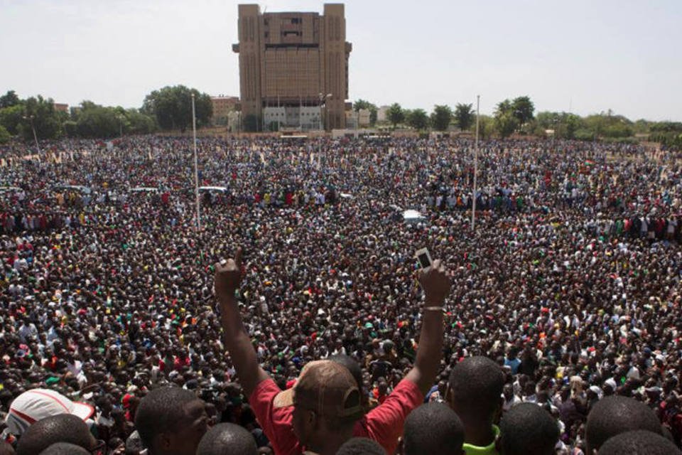 Presidentes do oeste da África conversam com Burkina Fasso