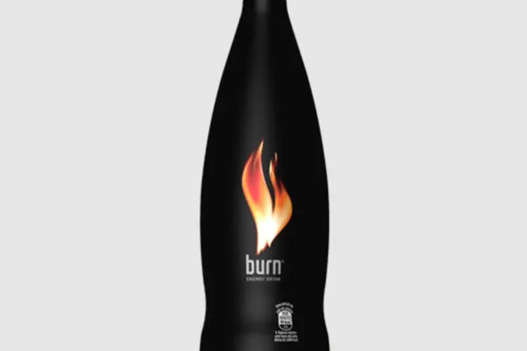 
	Energ&eacute;tico Burn de 1 litro, da Coca-Cola: um grupo de 18 finalistas de diferentes pa&iacute;ses participar&aacute; de um workshop de 10 dias na ilha espanhola
 (Divulgação)