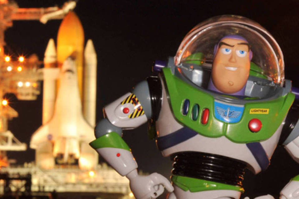 Boneco de "Toy Story" que viajou à ISS é doado a museu