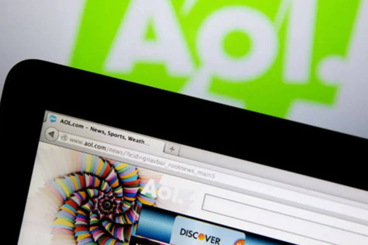 
	Laptop acessa o site da Aol: receita cresceu para 625,1 milh&otilde;es de d&oacute;lares ante 583,3 milh&otilde;es
 (Andrew Harrer/Bloomberg)
