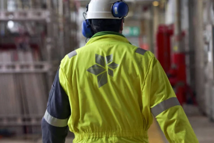 Funcionário da Statoil em uma plataforma de gás da companhia no Mar do Norte, perto de Bergen, Noruega (Chris Ratcliffe/Bloomberg/Bloomberg)