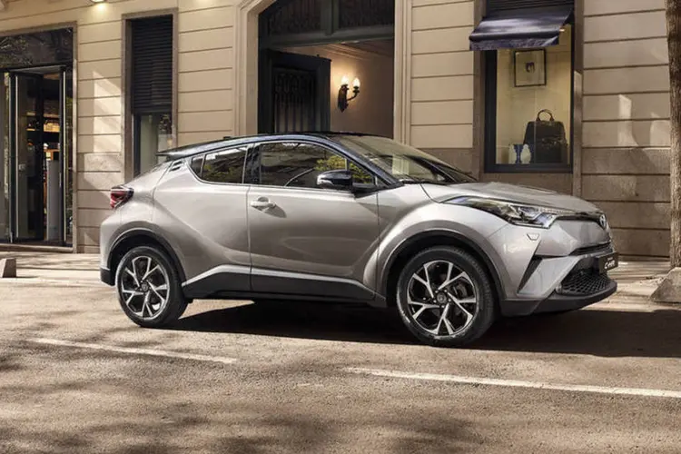 
	C-HR: previsto para ser lan&ccedil;ado na Europa e na &Aacute;sia ainda em 2016, o C-HR vai oferecer um interior bem diferente
 (Divulgação)