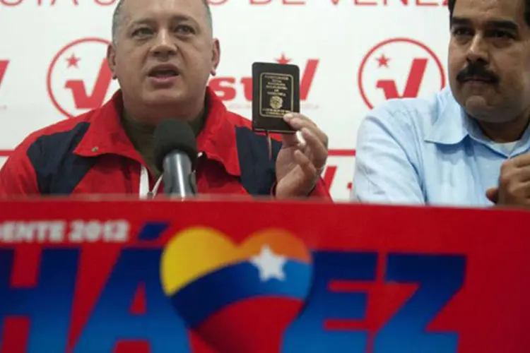
	Diosdado Cabello: as palavras de Cabello foram produzidas depois que Capriles pediu publicamente que o governo aplique a Constitui&ccedil;&atilde;o.
 (AFP/ Raul Arboleda)