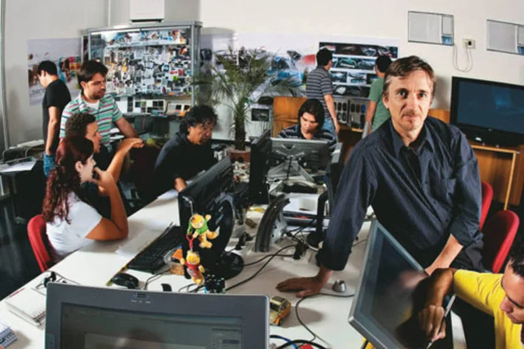 Fassbender e a equipe do Fiat Mio: projeto de colaboração pioneiro no mundo (Sanzo Mello/EXAME.com)