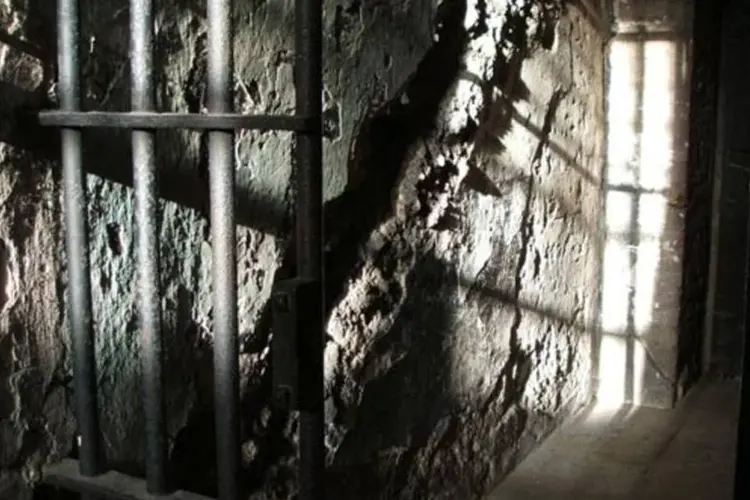 Polícia Civil informou que os detentos serraram as grades de duas celas (Stock.xchng)
