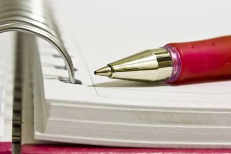 Caderno e caneta (SXC)