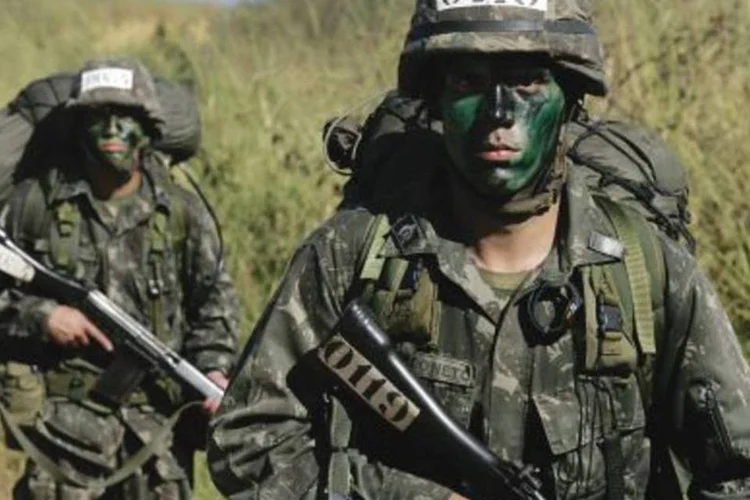 Cadetes do Exército: agora a luta também será no mundo digital (.)