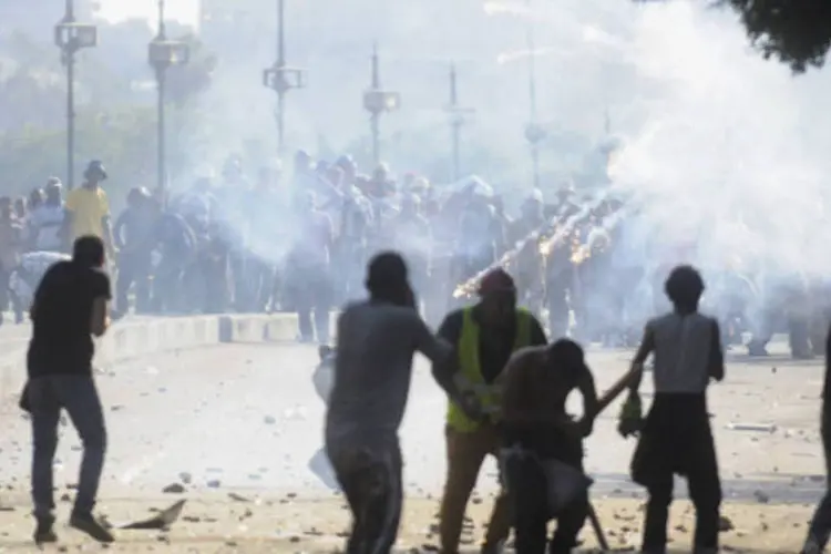 
	Protestos no Egito: no entanto, a Casa Branca&nbsp;n&atilde;o tomou medidas imediatas para suspender a ajuda militar dos EUA&nbsp;ao Egito.
 (REUTERS)