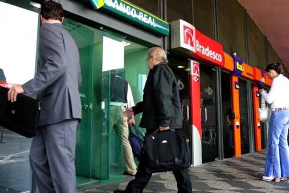 Estoque de crédito no Brasil cresce 1,9% em outubro
