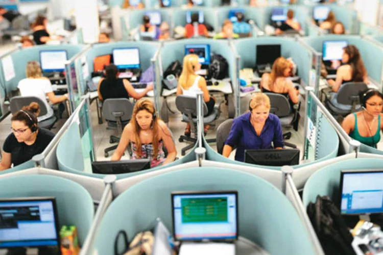 Call center da Porto Seguro: experiência em atendimento levada à nova operadora virtual (Germano Lüders/EXAME.com)