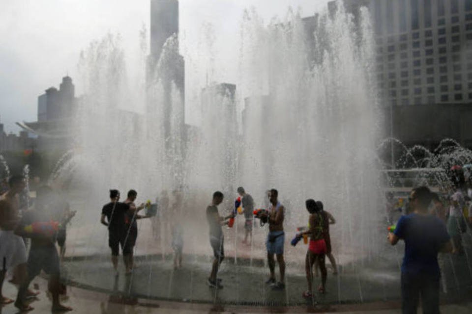 China mantém alerta laranja devido a calor