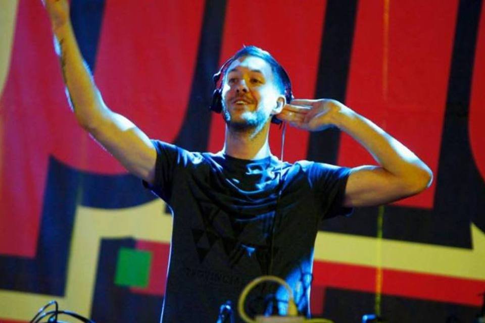 Calvin Harris tem rendimento de US$ 66 milhões no ano