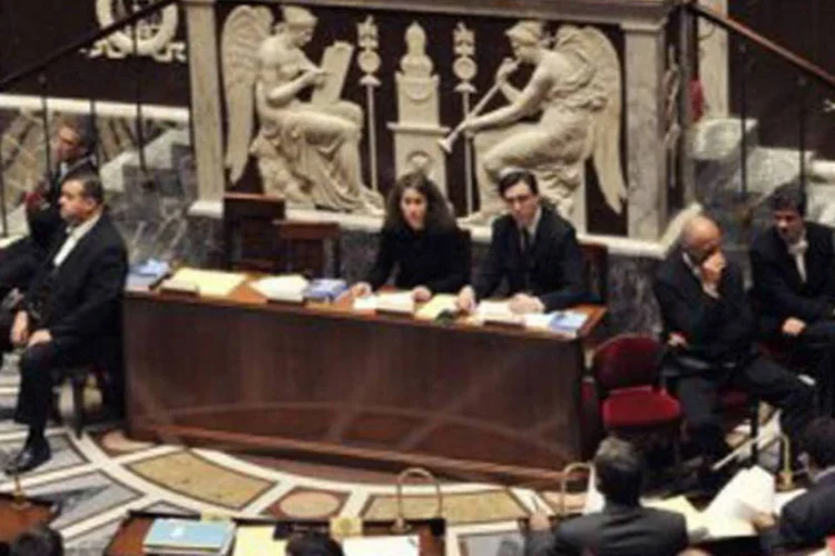 Câmara dos deputados da França: Governo conservador francês apresenta lei que endurece política migratória (Boris Horvat/AFP)