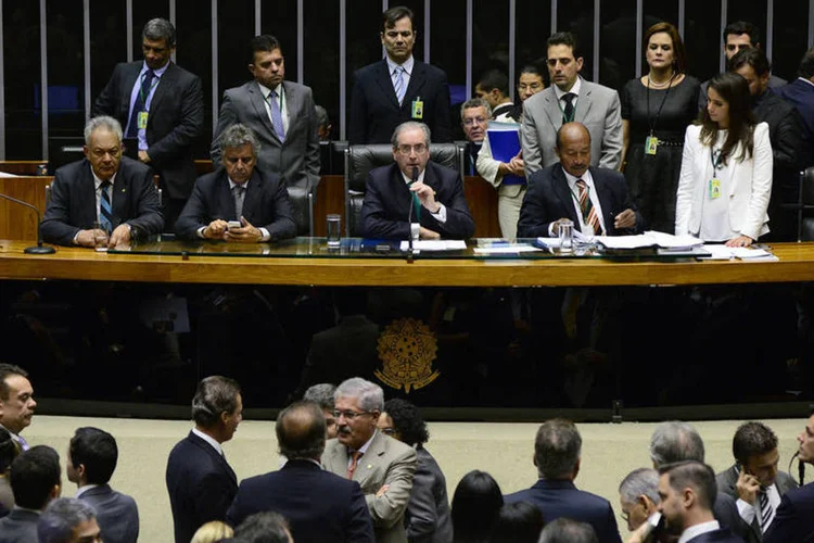 
	C&acirc;mara dos Deputados: caso aprovado, o reajuste do MPU pode chegar a 41%. J&aacute; o aumento do STF seria de cerca de 16%
 (Gustavo Lima / Câmara dos Deputados)