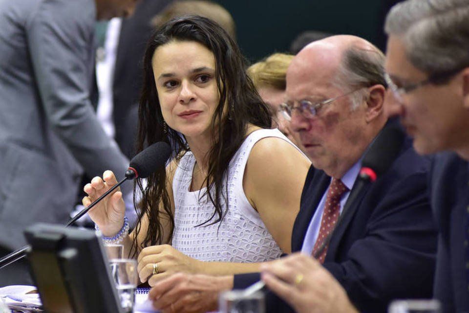Juristas promoveram comício político, diz petista