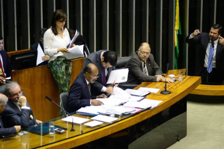 
	L&iacute;der do PSDB, Carlos Sampaio, discursa contra o presidente da C&acirc;mara, Eduardo Cunha
 (Gustavo Lima / Câmara dos Deputados)