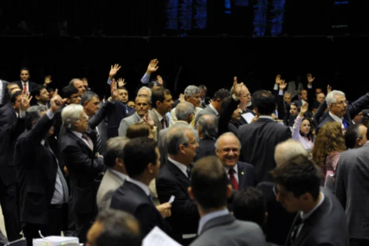 
	Plen&aacute;rio da C&acirc;mara dos Deputados: mesmo com a retirada da urg&ecirc;ncia, o projeto ser&aacute; votado na Comiss&atilde;o Especial no dia 15 de outubro e de l&aacute; seguir&aacute; para o plen&aacute;rio
 (Luis Macedo / Câmara dos Deputados)