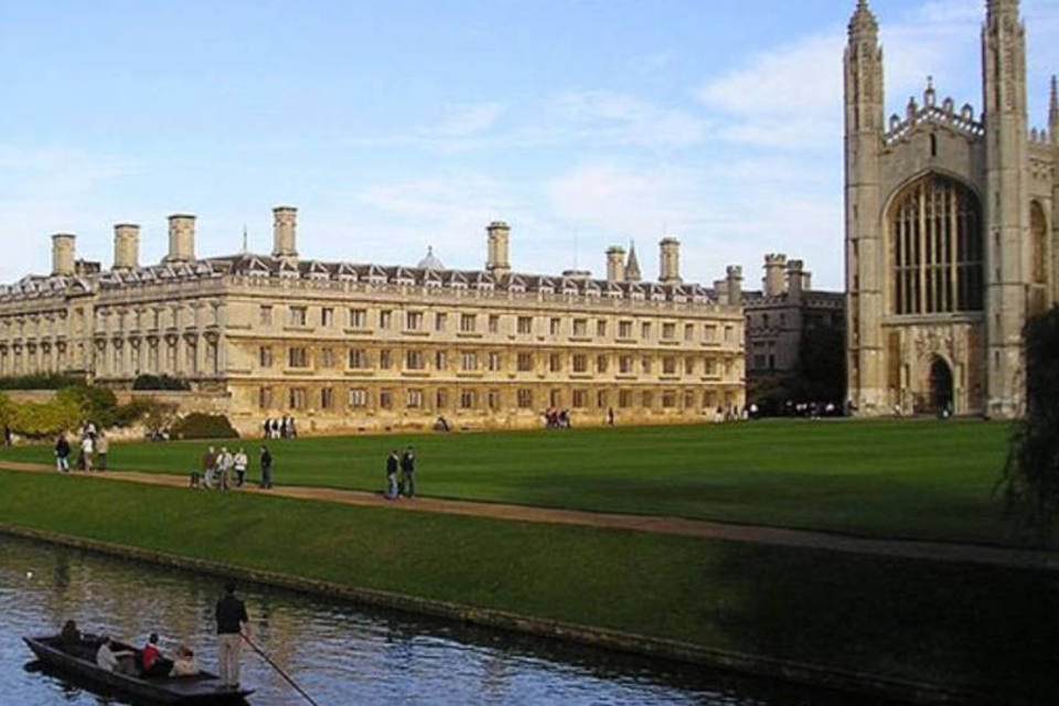 Universidade de Cambridge oferece bolsas de estudo para pós