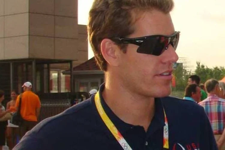 Cameron Winklevoss pode voltar a dar de cabeça ao Facebook (WIKIMEDIA COMMONS)