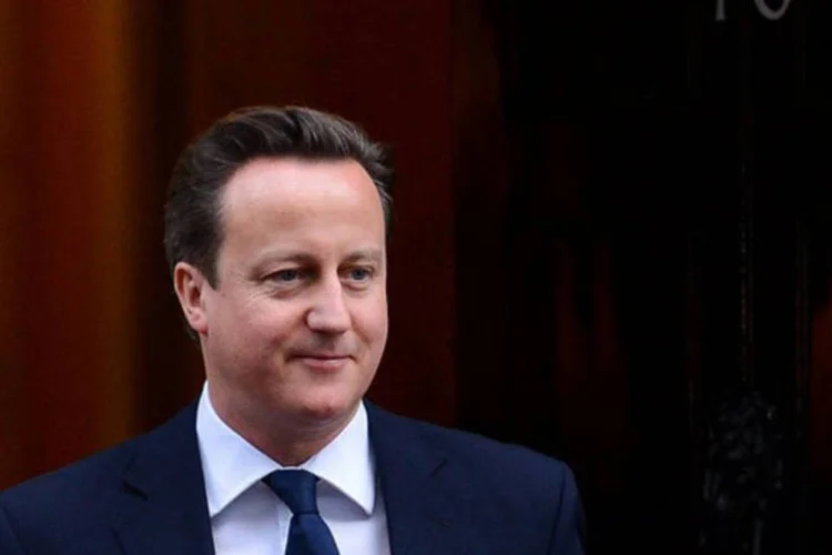 
	O primeiro-ministro brit&acirc;nico David Cameron: mensagem ser&aacute; publicada na quinta-feira em forma de an&uacute;ncio na imprensa do Reino Unido
 (Ben Stansall/AFP)