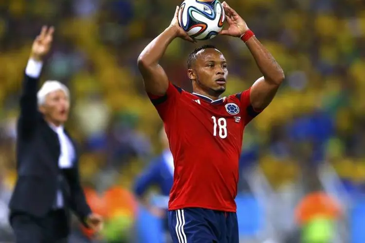Camilo Zuniga, jogador da seleção colombiana: governo da Colômbia quer garantir a segurança do jogador (Reuters)