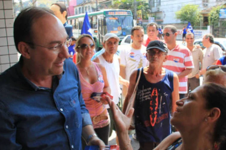
	Neilton Mulim, novo prefeito de S&atilde;o Gon&ccedil;alo: ele tinha obtido a maior quantidade de votos no primeiro turno das elei&ccedil;&otilde;es
 (Divulgação)