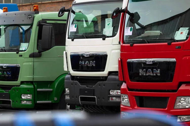
	Caminh&otilde;es da MAN: empresa abandonar&aacute; a produ&ccedil;&atilde;o de caminh&otilde;es em sua f&aacute;brica em Salzgitter, na Alemanha
 (Krisztian Bocsi/Bloomberg)