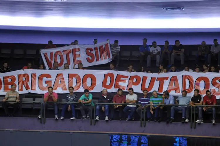 Manifestação na Câmara dos Deputados durante a análise do projeto sobre a reformulação da lei de descanso dos caminhoneiros 
 (Luis Macedo/Câmara dos Deputados)
