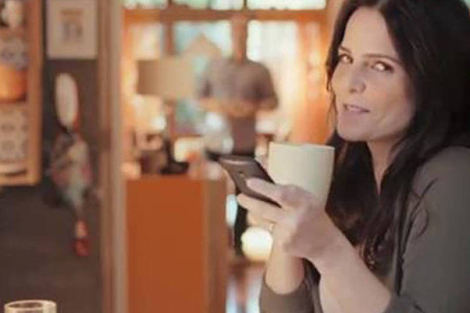 Itaú evita briga de casal em campanha