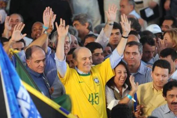 Serra, em campanha: "Não comecei ontem, não caí de paraquedas" (.)