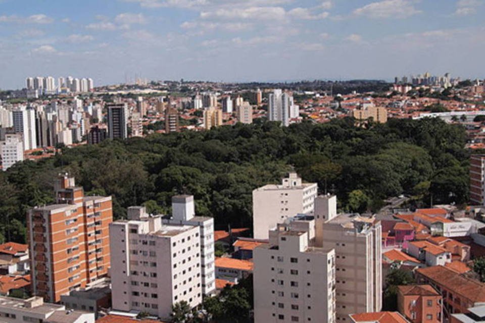 Onda de calor causa apagão em Campinas-SP