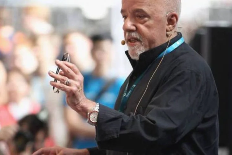 O brasileiro Paulo Coelho fez a palestra de abertura da primeira Campus Party na Alemanha (Sean Gallup/Getty Images)