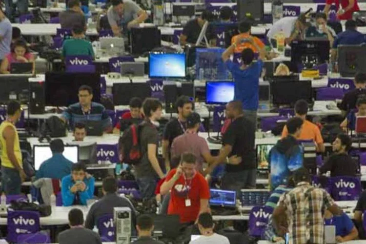 
	Campus Party 2013: Assim como na edi&ccedil;&atilde;o de S&atilde;o Paulo, o Sebrae classificar&aacute; os neg&oacute;cios desenvolvidos pelas startups em quatro categorias em analogia &agrave;s artes marciais
 (Divulgação)