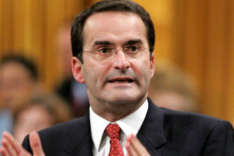 Ex-ministro canadense morre em queda de avião em Quebec