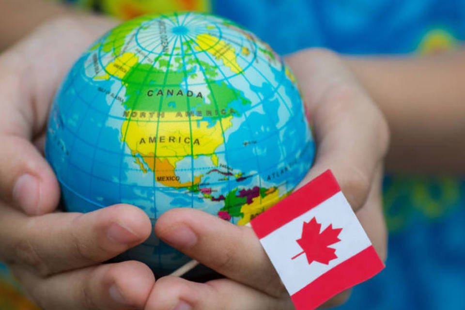 Canadá oferece bolsas de estudo para universitários
