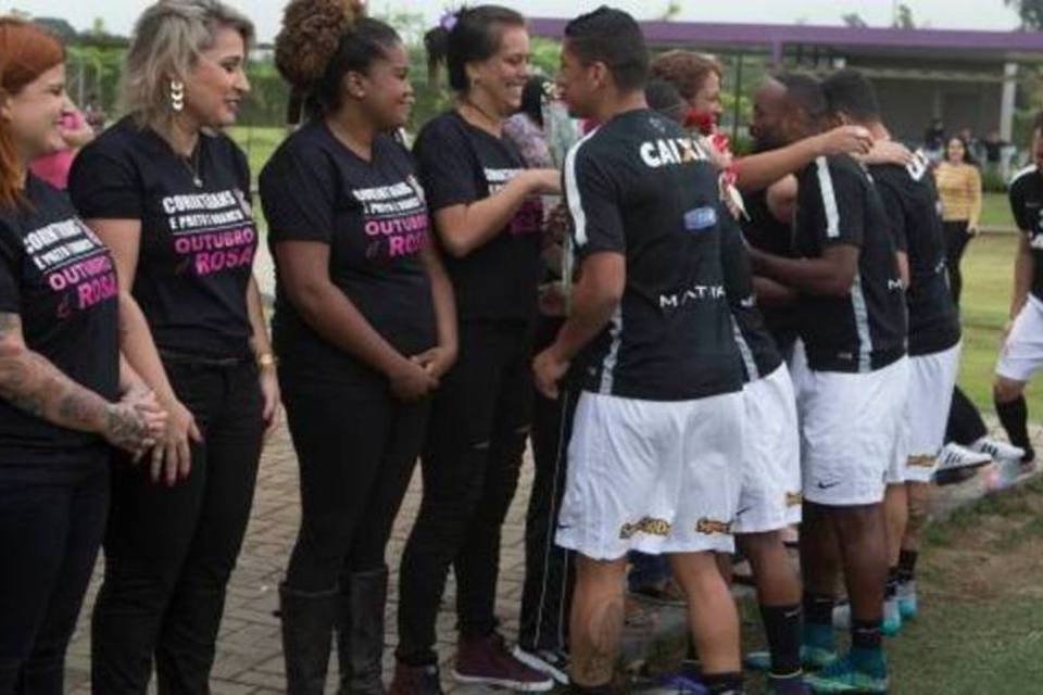 Corinthians e Kalunga promovem ação contra câncer de mama