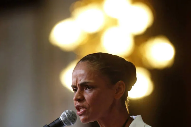 
	Marina Silva discursa durante o lan&ccedil;amento do seu programa de governo, em S&atilde;o Paulo
 (Paulo Whitaker/Reuters)