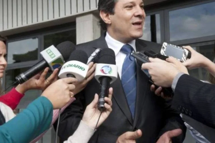 Nos bastidores, petistas próximos do ex-ministro avaliam que o trabalho para construir a imagem de candidato terá como desafios a timidez de Haddad (Elza Fiúza/ABr)
