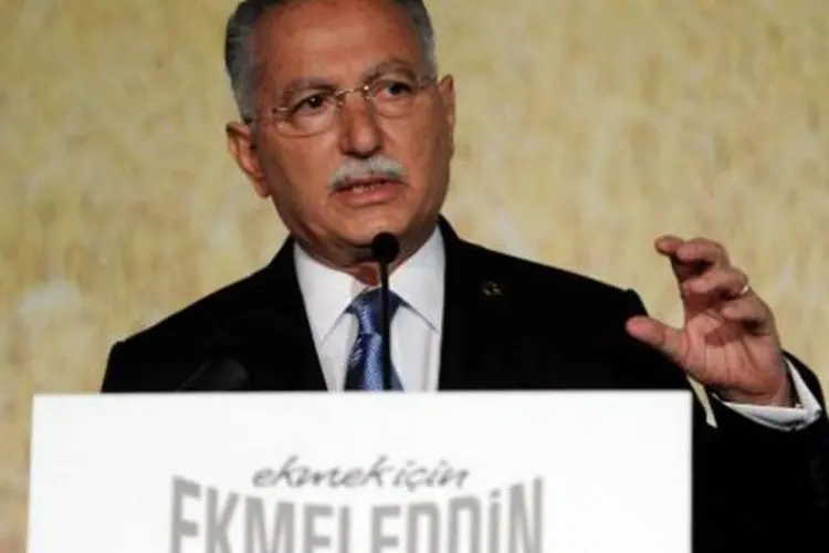 Ekmeleddin Ihsanoglu, professor especializado em temas do islã e candidato à presidência turca (Ozan Kose/AFP)