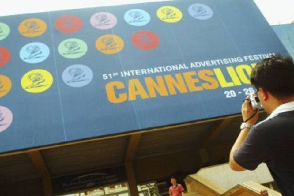 Festival de Cannes conta agora com a rede social Cannes Connect (.)