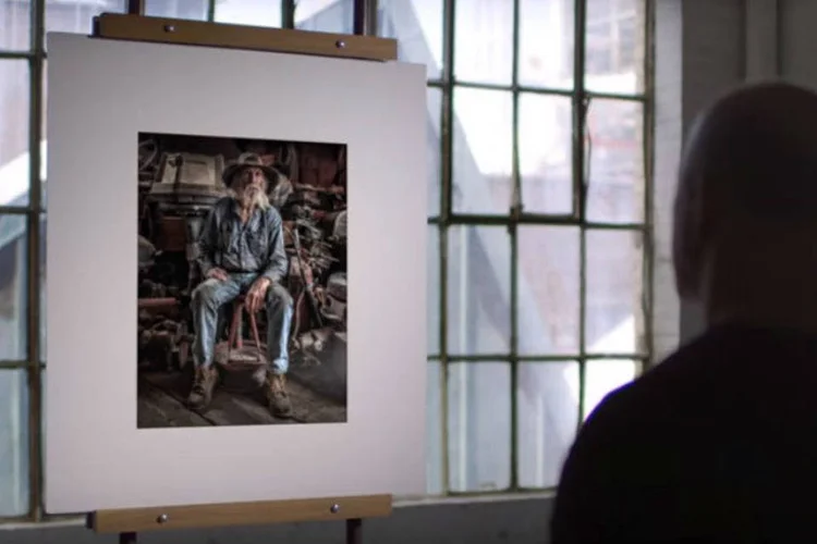 Comercial da Canon: tecnologia analisa como cada pessoa enxerga os detalhes em uma fotografia (Reprodução)