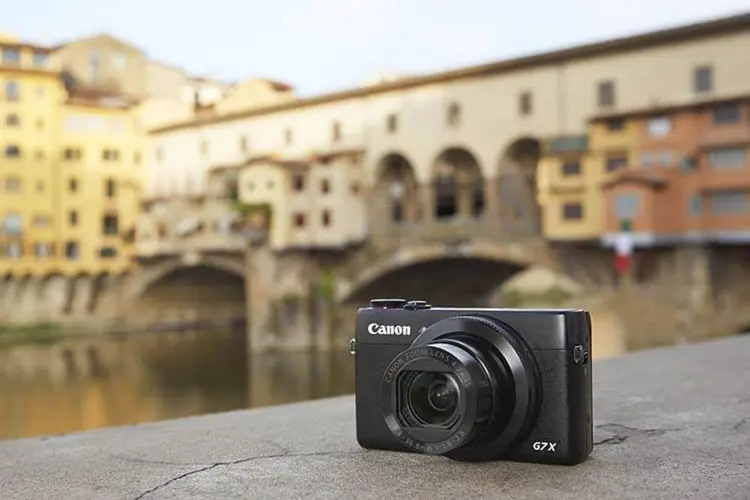 Câmera Canon: os modelos com Wi-Fi podem enviar fotos diretamente para a nuvem (Divulgação)