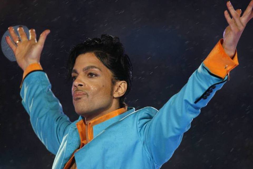 Autópsia revela que Prince morreu de overdose de opiáceos
