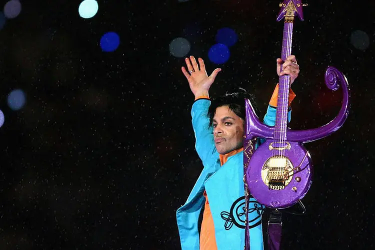 
	Prince: a venda de discos foi liderada por &quot;The Very Best of Prince&quot;, uma colet&acirc;nea de 2001
 (Jonathan Daniel/Getty Images)