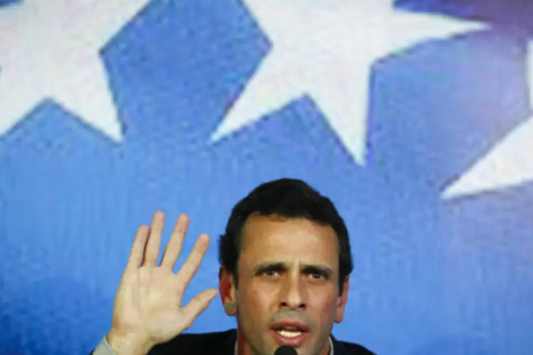 
	Henrique Capriles: o opositor sustenta que o governo de Nicol&aacute;s Maduro &quot;tem medo da jornada pac&iacute;fica do povo&quot;
 (REUTERS/Carlos Garcia Rawlins)