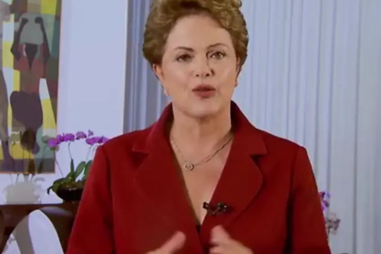 
	Dilma Rousseff: governo federal discute um contingenciamento do Or&ccedil;amento da Uni&atilde;o deste ano superior a 80 bilh&otilde;es de reais
 (Reprodução/YouTube)
